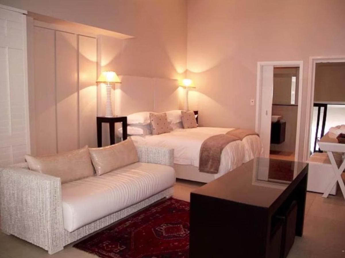 מוסל ביי Green Door Guest House חדר תמונה