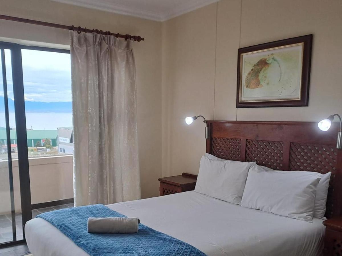מוסל ביי Green Door Guest House מראה חיצוני תמונה
