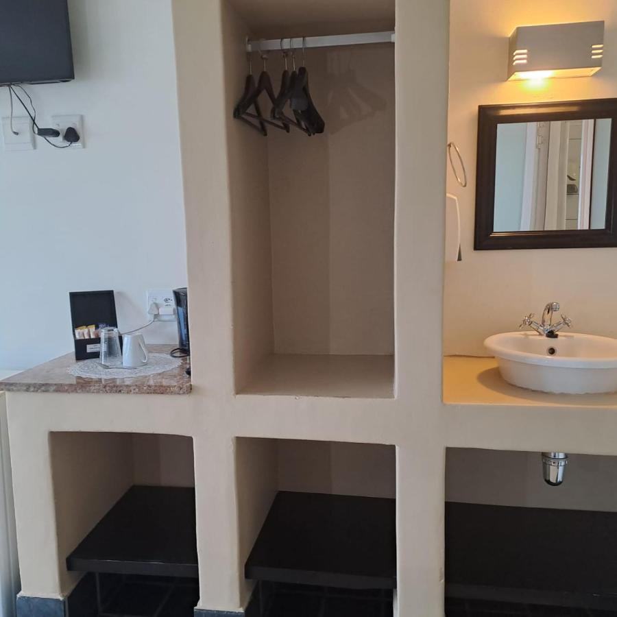 מוסל ביי Green Door Guest House מראה חיצוני תמונה